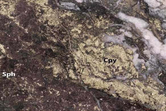 Semi-massive chalcopyrite and sphalerite at 102m returned from Golden Deeps’ third hold at the Havilah project in the Lachlan Fold Belt in NSW.